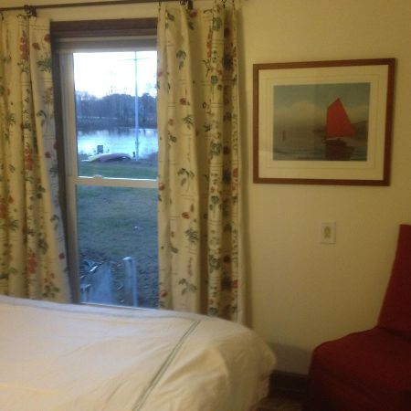 Miles River Guest House Easton Extérieur photo