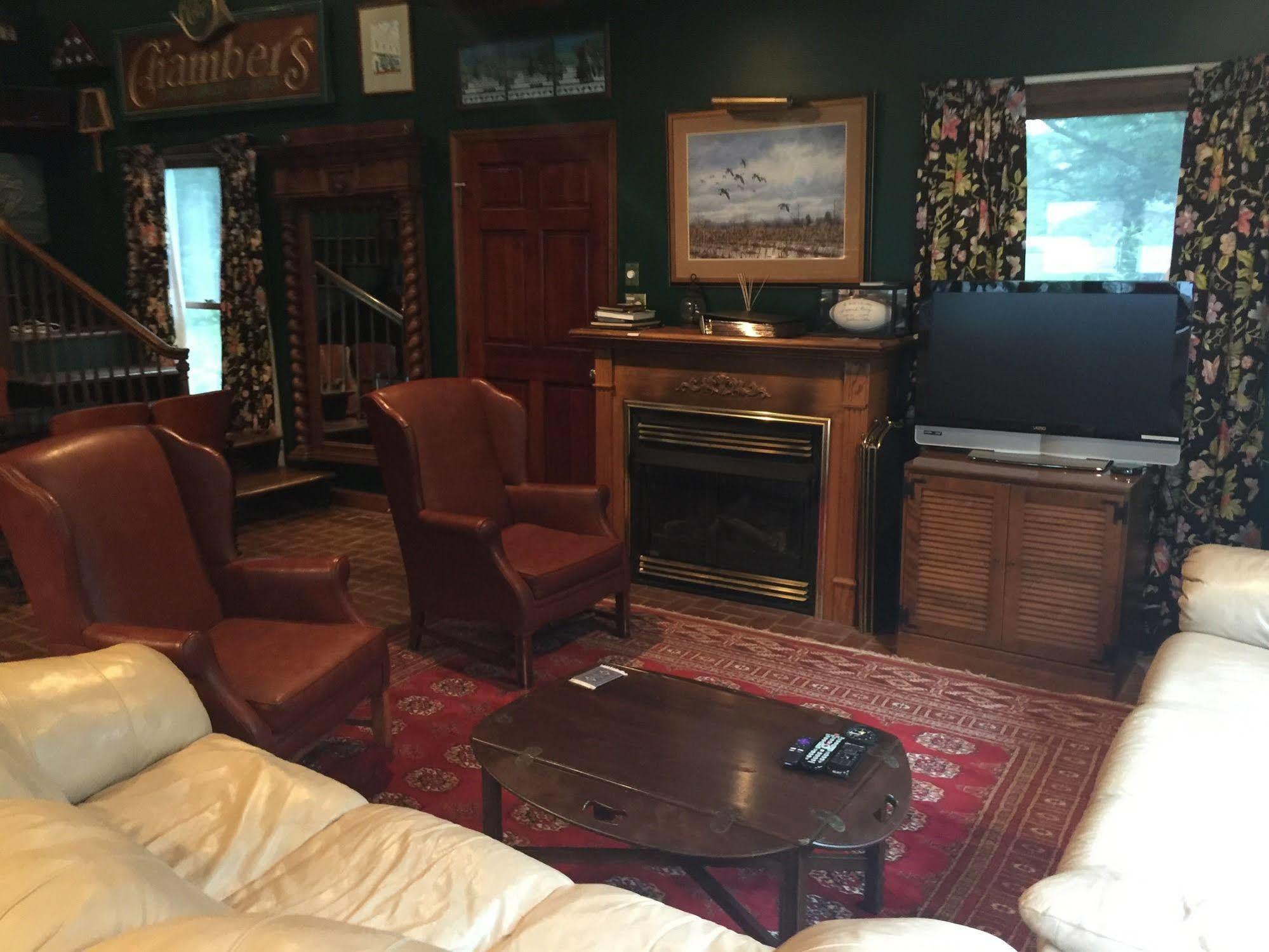 Miles River Guest House Easton Extérieur photo